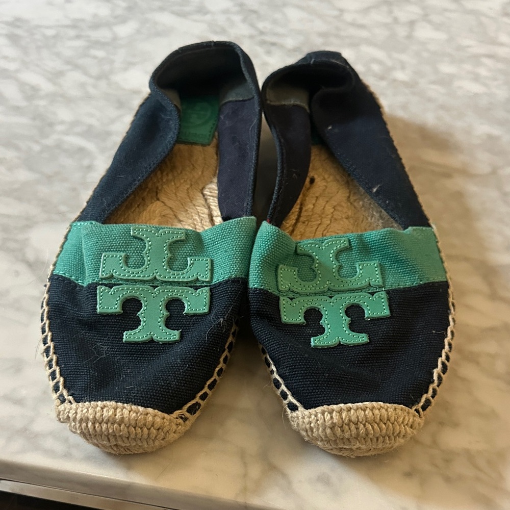 Tory Burch Black and Green Flats